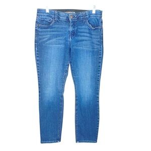 Liz Claiborne Petite Jeans Classic Slim Leg Mid Rise Medium Wash Size 10PS